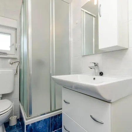 Apartmani Lorena Okrug Gornji Exterior photo