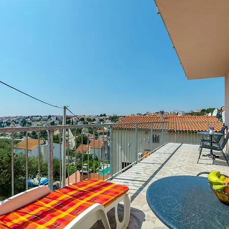 Apartmani Lorena Okrug Gornji Exterior photo