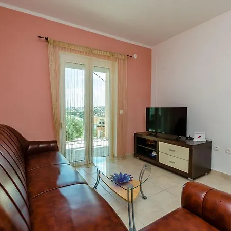 Apartmani Lorena Okrug Gornji Exterior photo