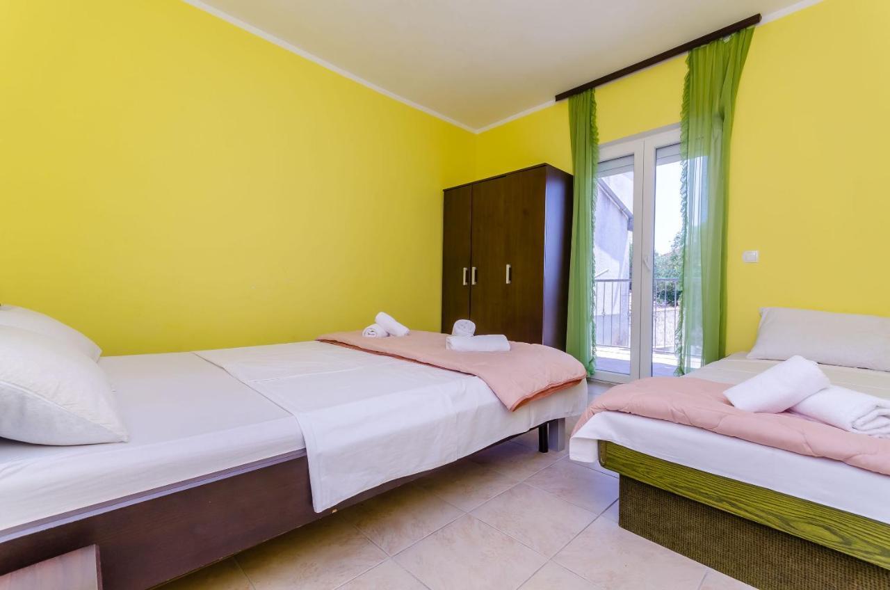 Appartement Lorena *